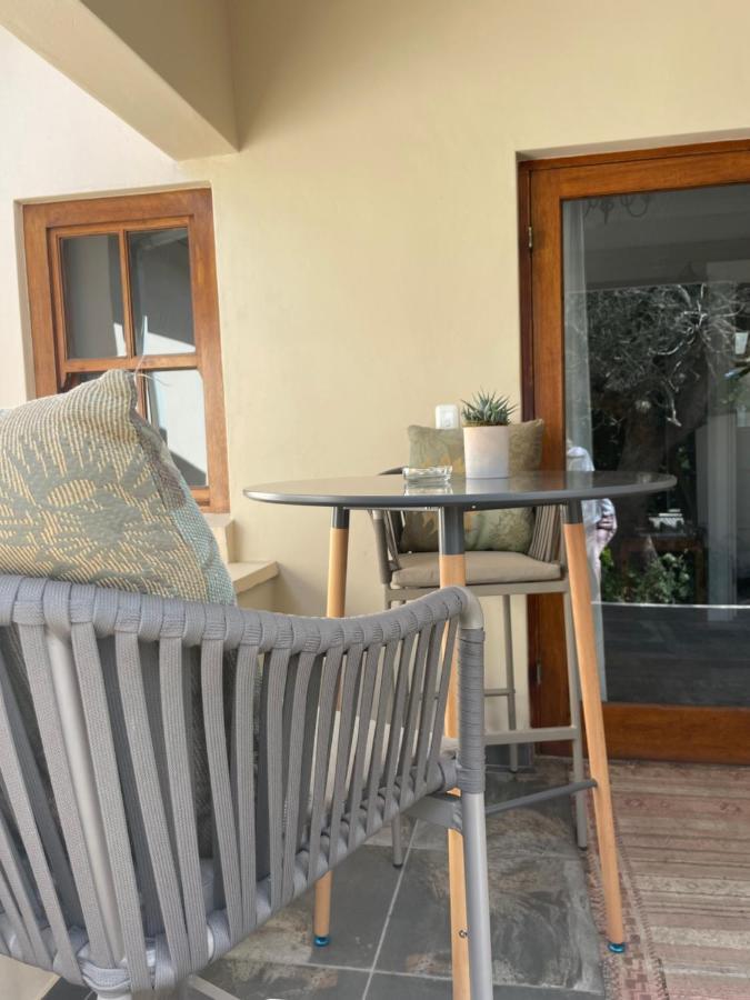 C-Vu-Cottage Cosy And Warm Private Apartment Mossel Bay Exterior foto